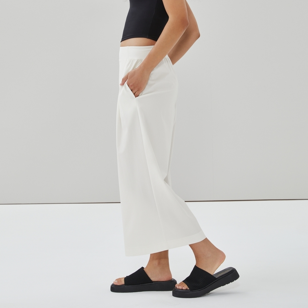 3/$25! Joe Fresh On The Go Crop Pants